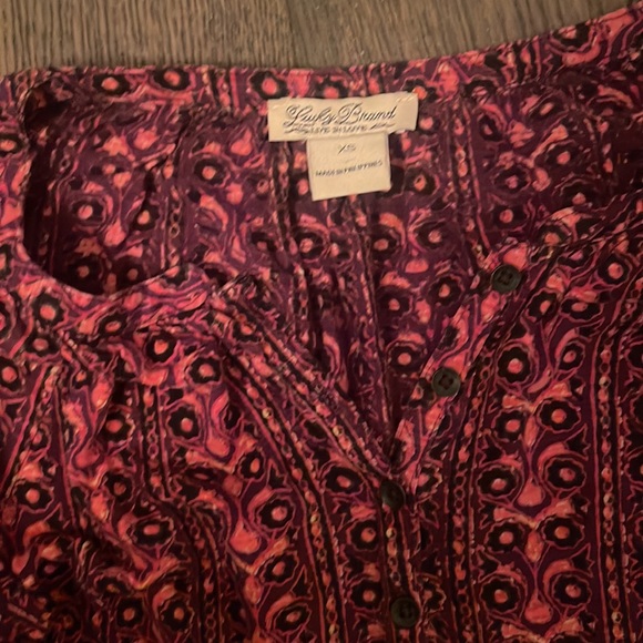 Lot of two boho style shirts good used condition - Picture 6 of 7
